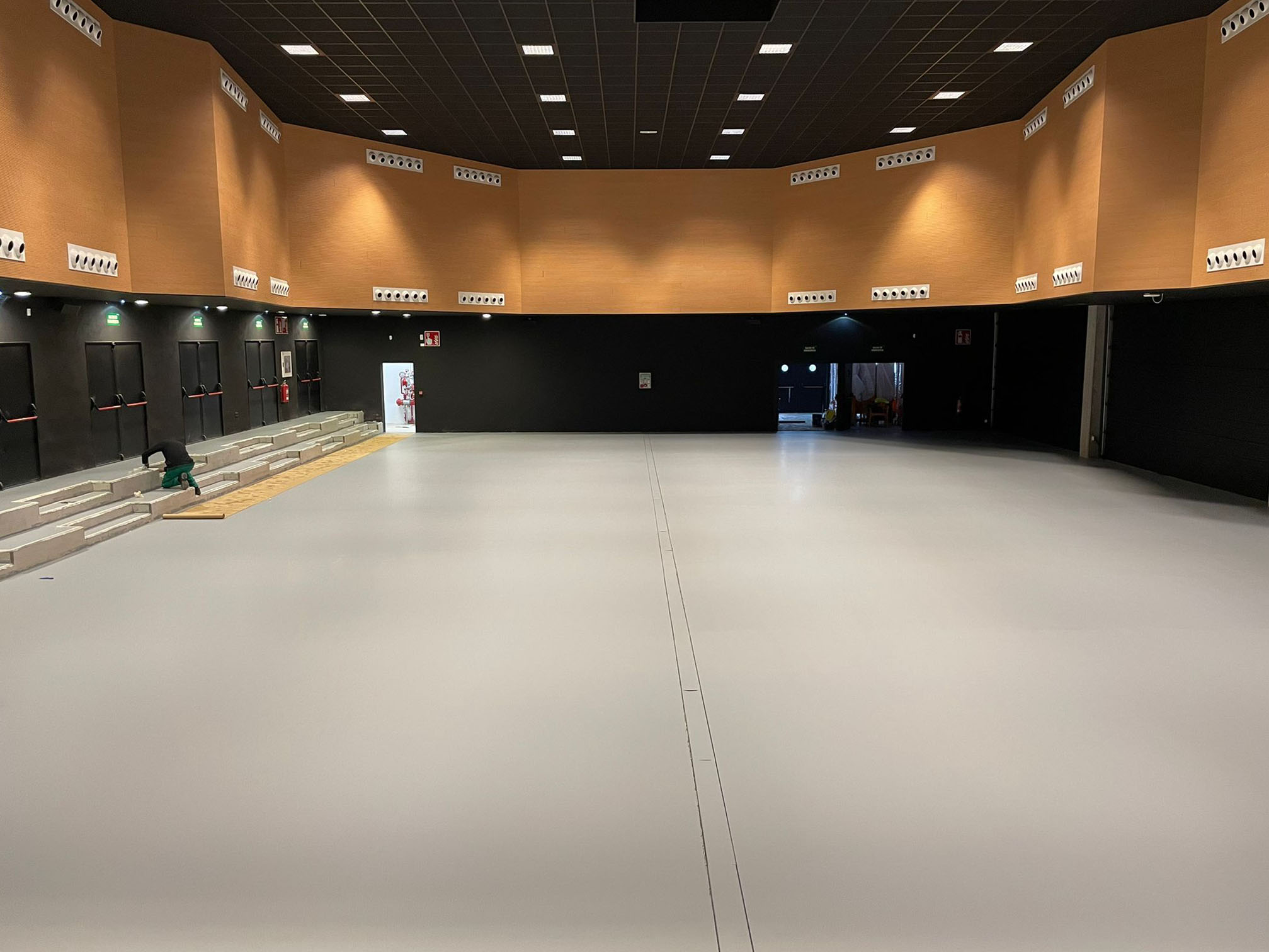 pavimentacion de pabellon multiusos burgos
